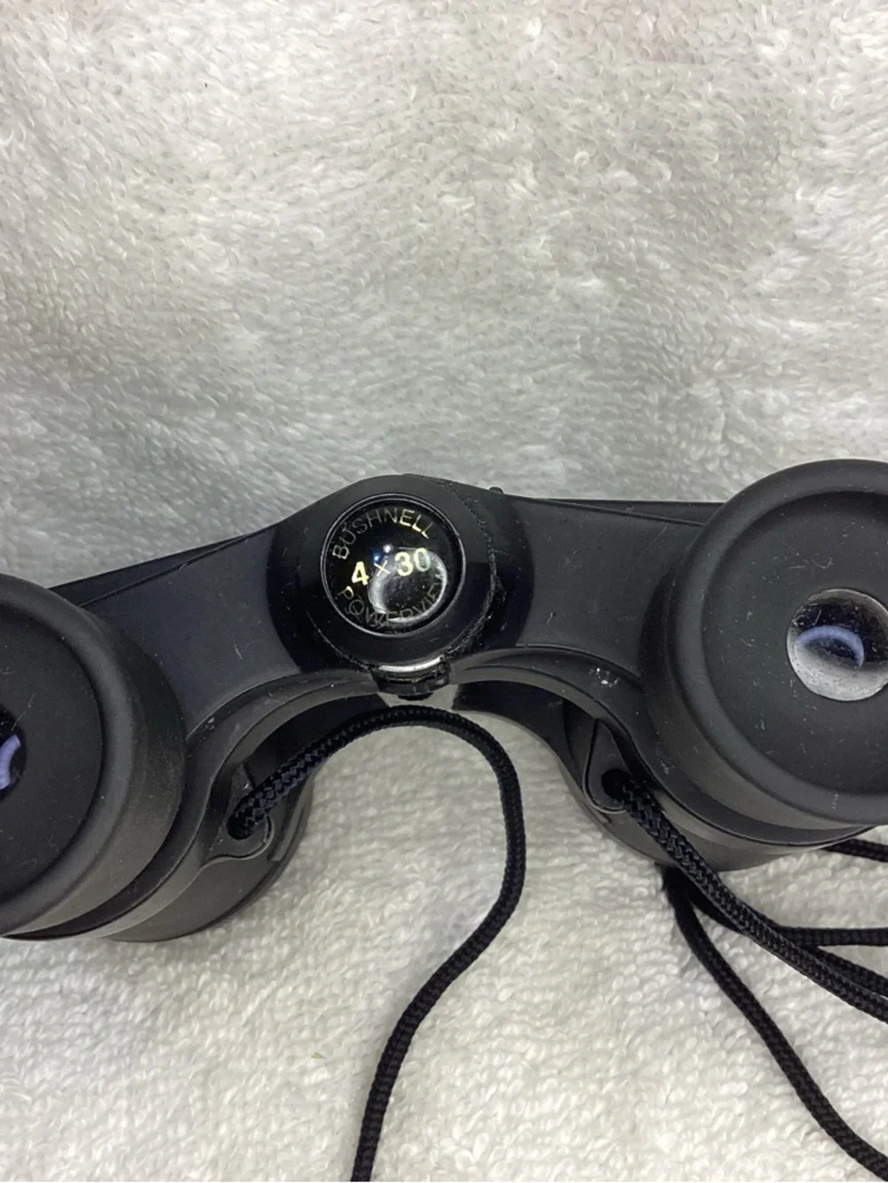 Bushnell Black Compact Insta Focus Binoculars 4 x 30.
